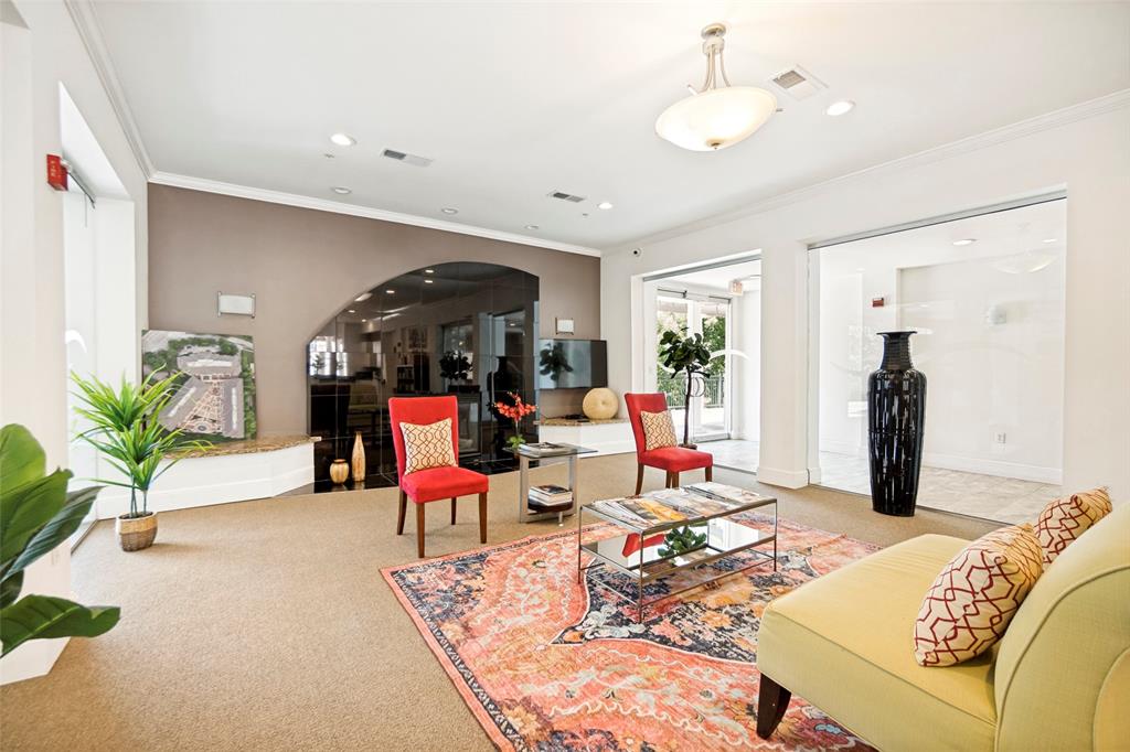 Piazza Siena Condo - Residential