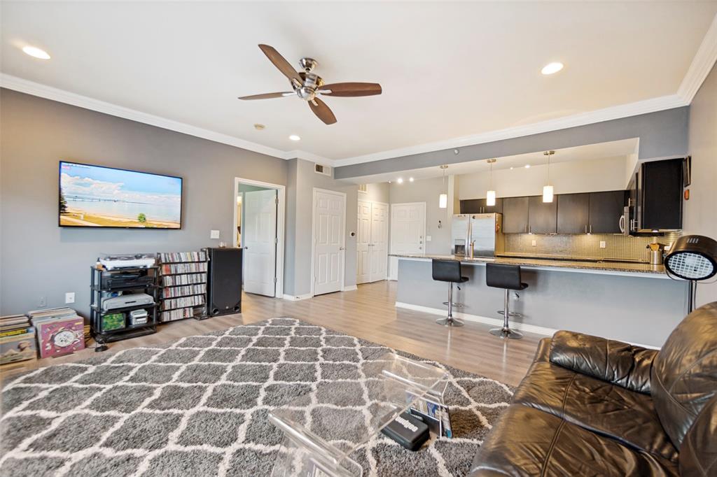 Piazza Siena Condo - Residential