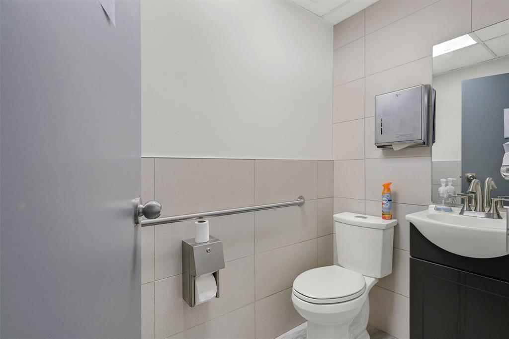 Greenmount 1st Add - Commercial Sale