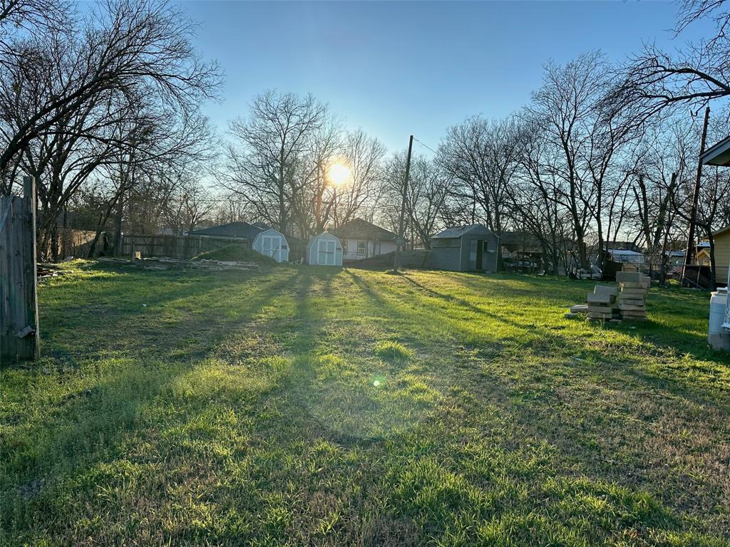Original Cleburn - Land