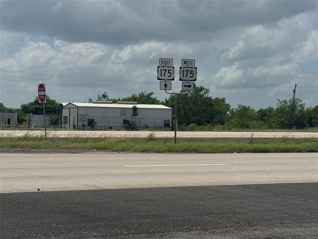 *** JUST LISTED *** This 35-acre parcel borders on State Highway 175, and two other roads, making for two hard corners, in one of the fastest-growing counties in the US. ** WILL SUBDIVIDE **. Perfect place for a truck stop, fuel station, housing development, and more. At 175 and Jiba Road, just outside the Kaufman City limits. IMST has already been done for a TRUCK STOP or TRAVEL PLAZA.
Almost completely cleared and level, ready for your new ideas. Will subdivide 10 acres on west corner for $2,500,000.

Until recently there was an old home on the property, so utilities have been extended. Septic tank was removed. 

Corners at County Road 148 and County Road 147. Is currently two parcels, with 33 acres in hay production and two acres for single family. Will subdivide into lots as small as one acre! Don't miss out on this excellent development opportunity. Call listing agent KR for any questions. 

More photos coming. Owner is licensed real estate broker.