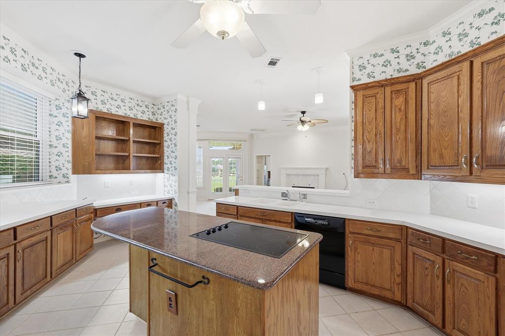 Villas At The Fairway - Residential