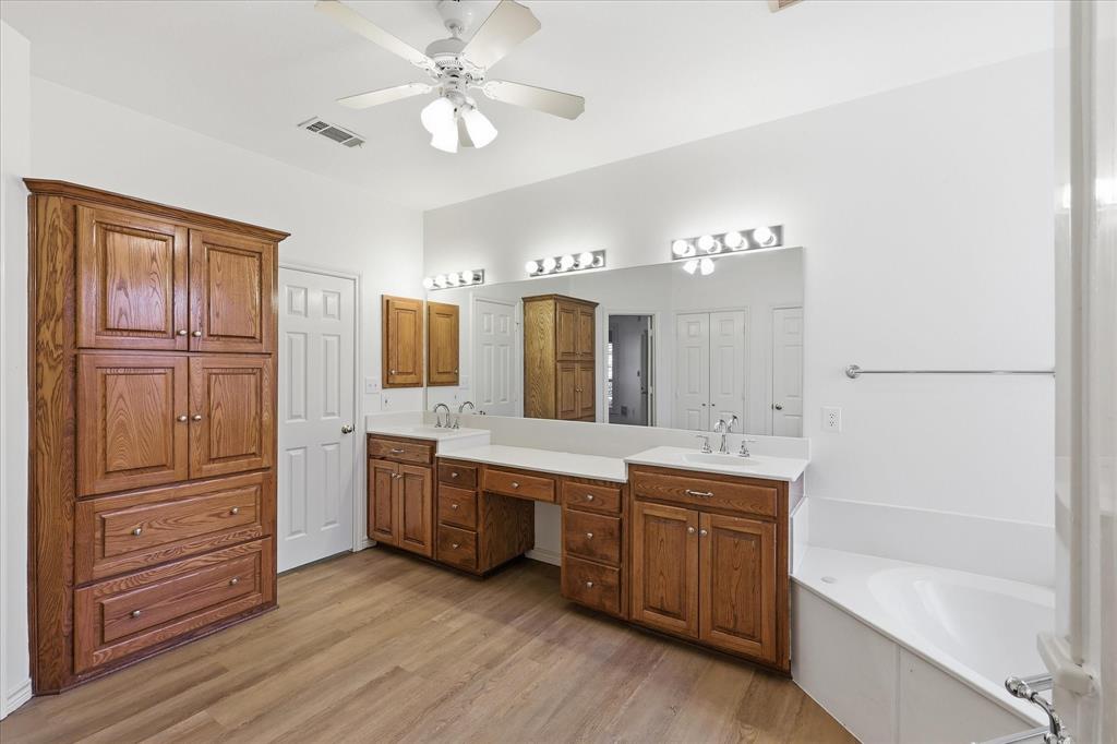 Villas At The Fairway - Residential