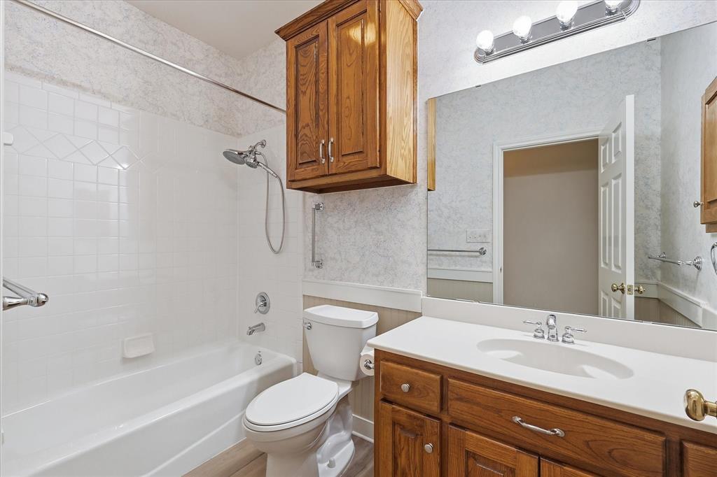 Villas At The Fairway - Residential
