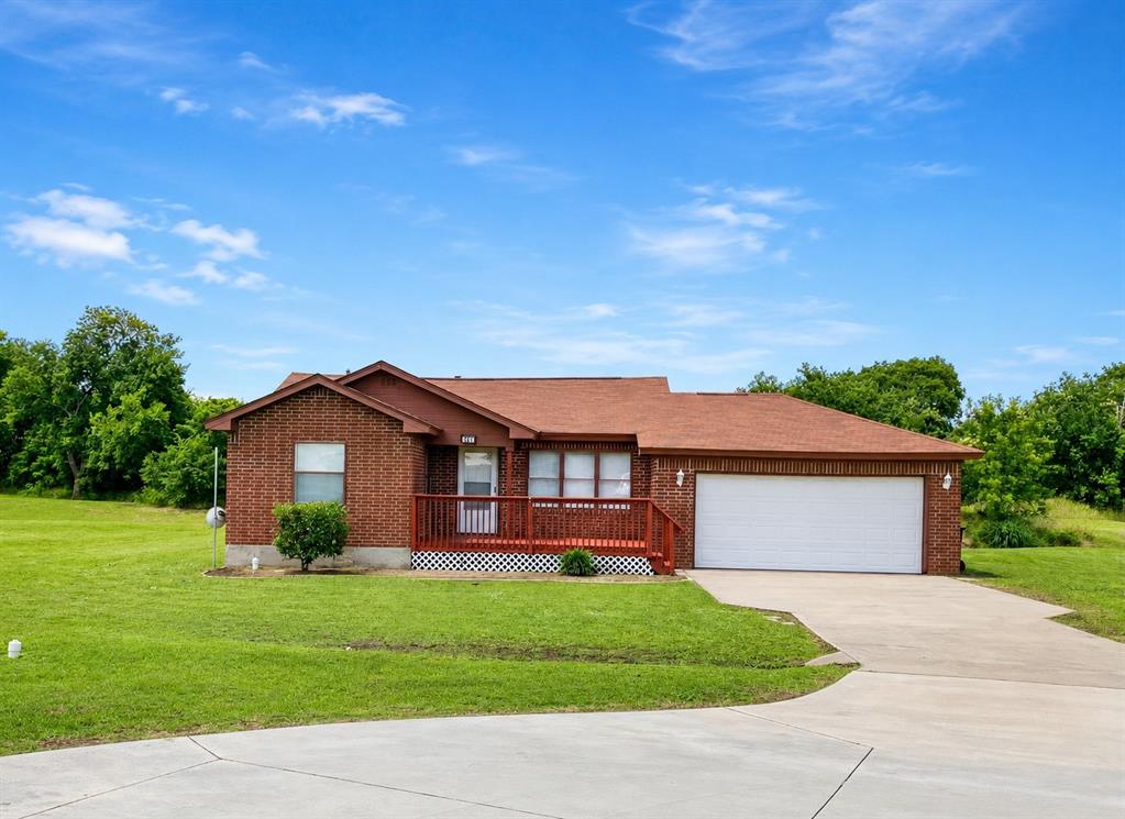 Welcome home to 707 Doris Ln, a charming 3-bedroom, 1.5-bath starter home tucked into a quiet Gunter neighborhood on a desirable pie-shaped lot. Located in Gunter, this 1,249 sq ft pier-and-beam home was built in 2000 and offers a practical layout, a two-car garage, and a backyard that feels larger than expected—perfect for pets, play, or future outdoor projects. Sit on the extended front porch and enjoy your coffee as you see the sunrise or relax as the sun sets.
Inside, you’ll find a warm, functional floor plan with great natural light and just the right amount of cozy. The pier-and-beam foundation adds character and accessibility, while the layout makes everyday living easy and comfortable.
Whether you’re a first-time buyer, downsizing, or looking for a smart investment opportunity, 707 Doris Ln offers solid bones, small-town charm, and the chance to make it your own. Enjoy peaceful living with convenient access to schools, dining, and nearby North Texas communities.
Simple. Sweet. Full of potential.
