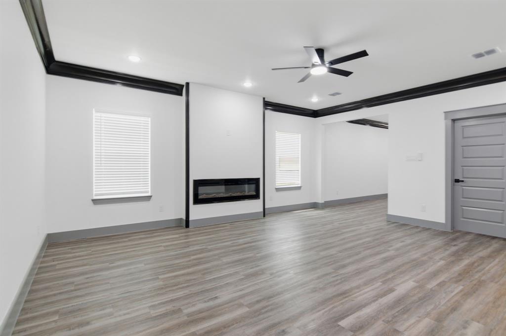 Grande Vista Heights Add - Residential