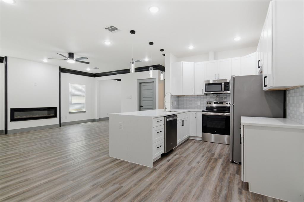 Grande Vista Heights Add - Residential