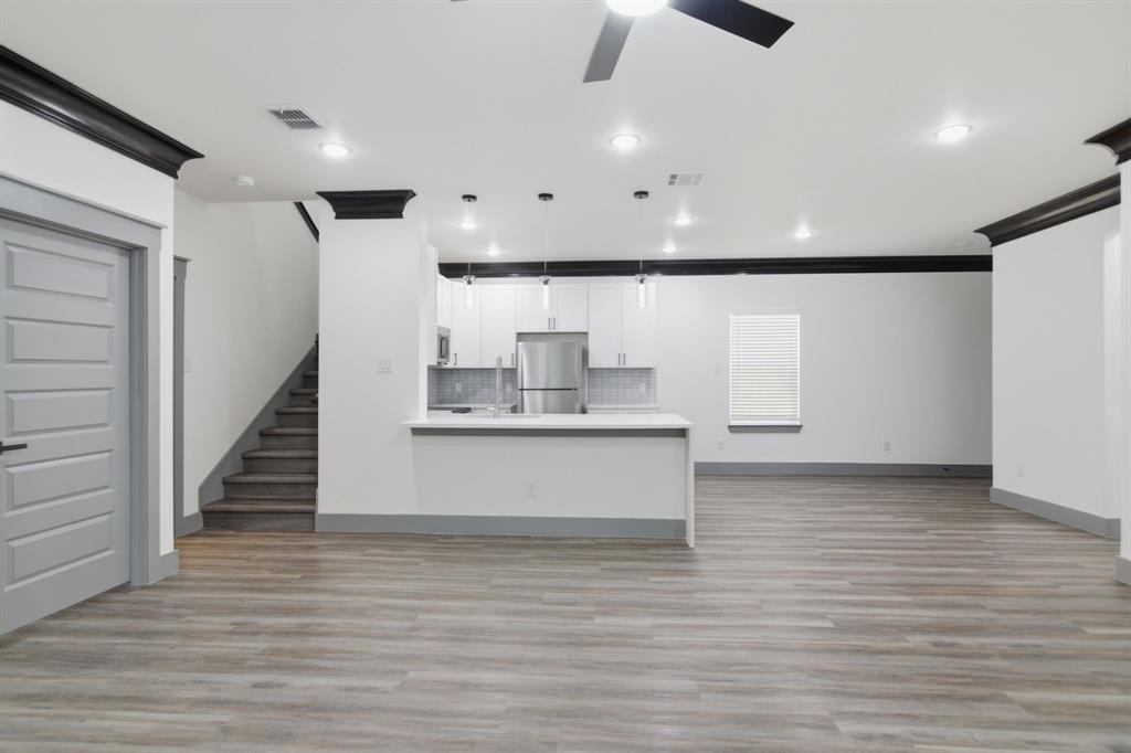 Grande Vista Heights Add - Residential