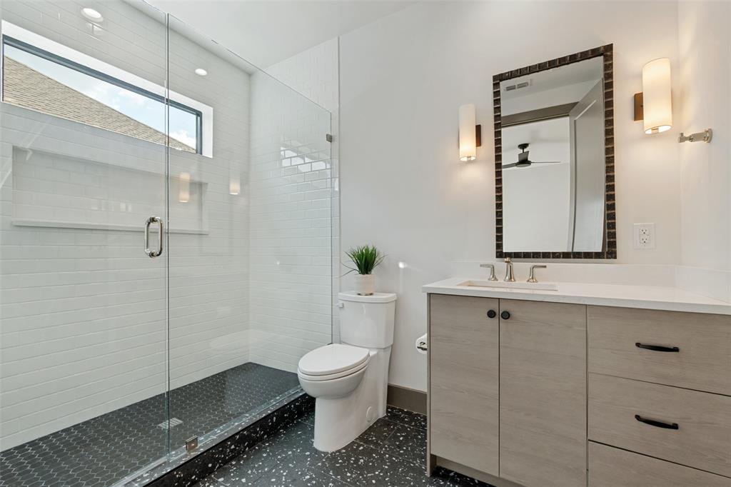 LAFOY PLACE - Residential