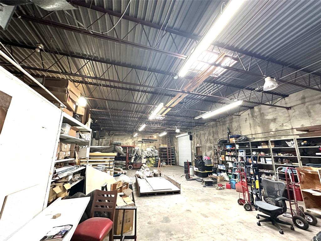 Garvon-Dallas 03 - Commercial Sale