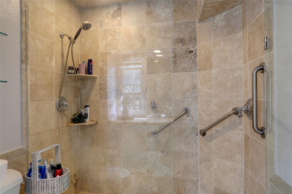 Paradiso Condo Ph 02 - Residential