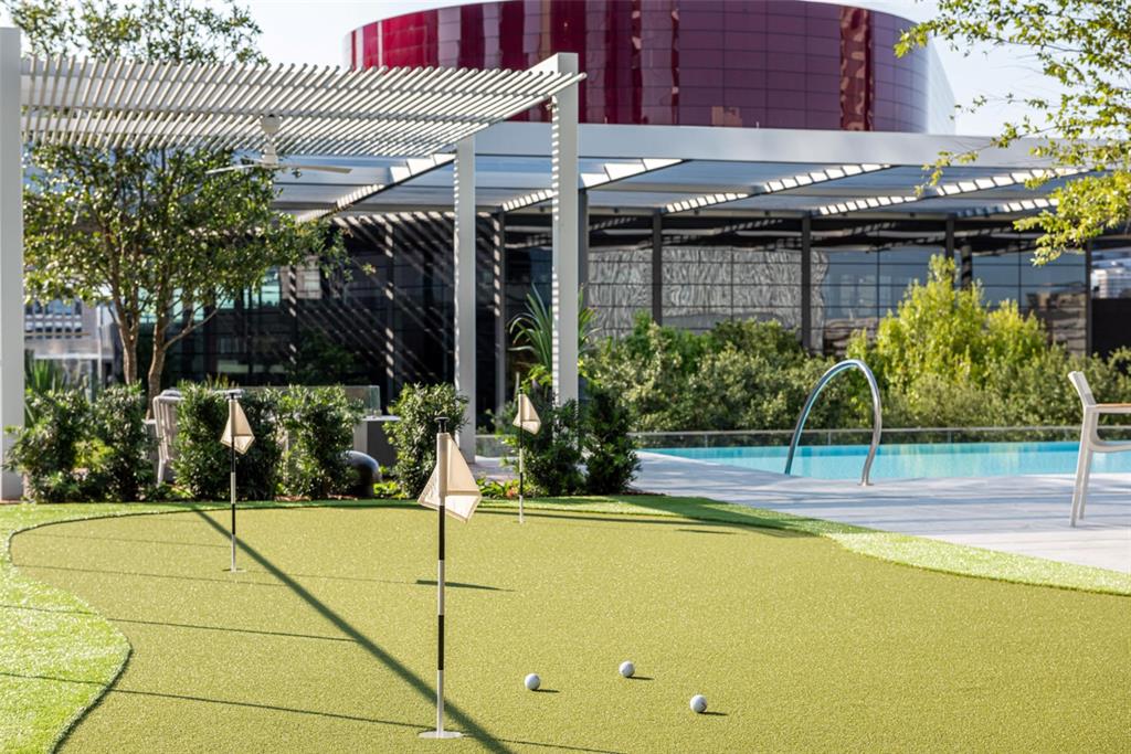 HALL Arts Residences - Residential