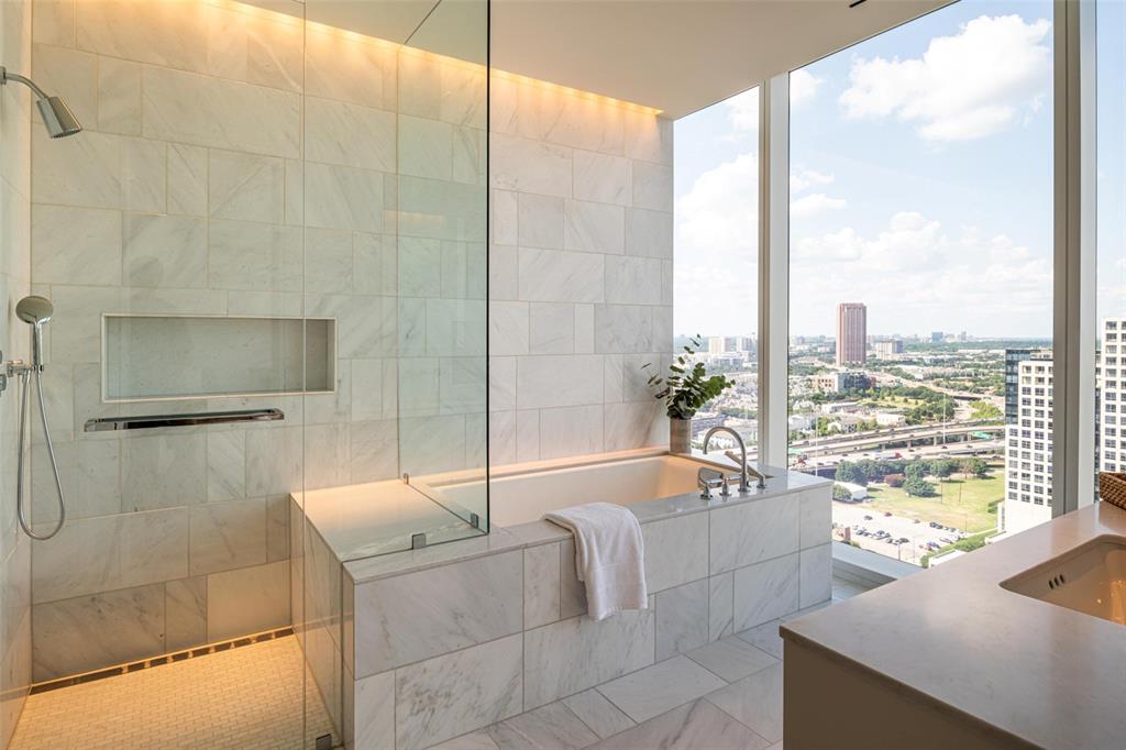 HALL Arts Residences - Residential