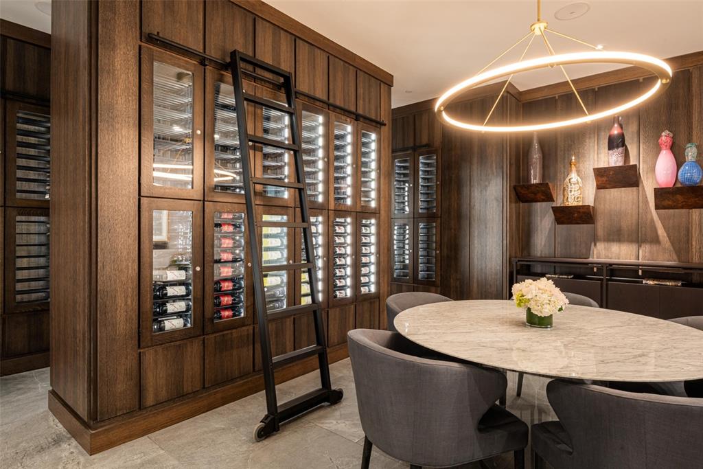 HALL Arts Residences - Residential
