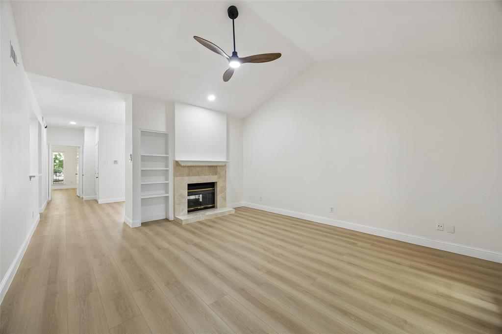 Williamsburg Condo Ph 02 - Residential