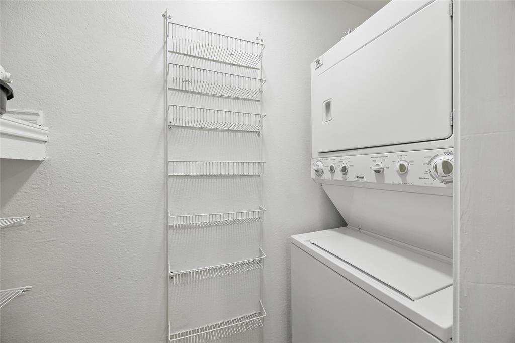 Williamsburg Condo Ph 02 - Residential