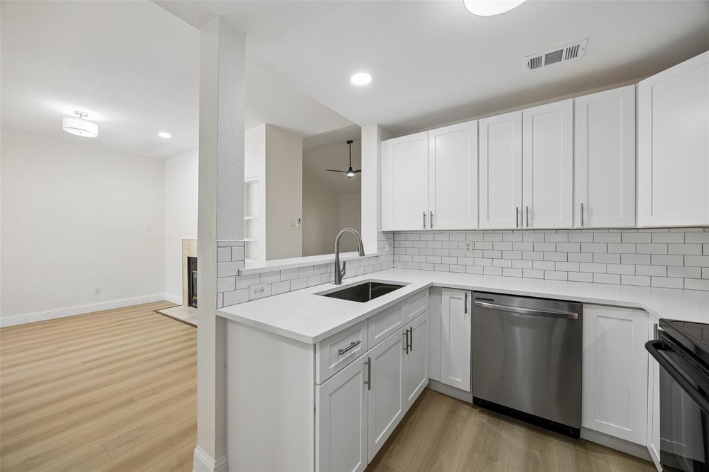 Williamsburg Condo Ph 02 - Residential