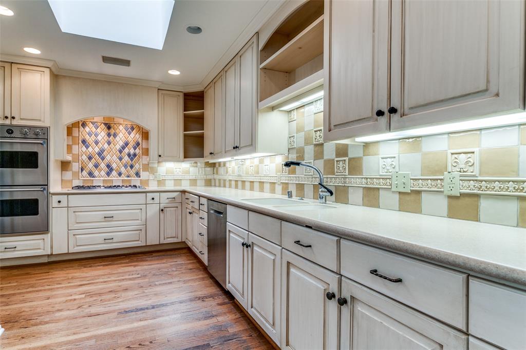 Jones Uri Add - Residential