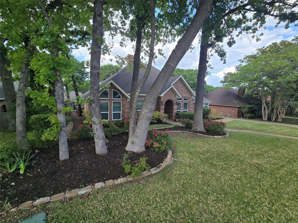 Woodland Hills Grapevine - Residential