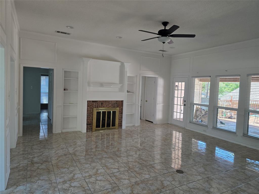 Woodland Hills Grapevine - Residential