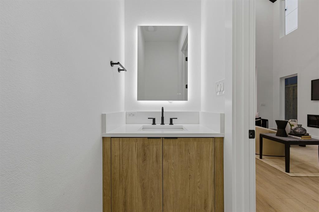 Z E Coombs West End - Residential