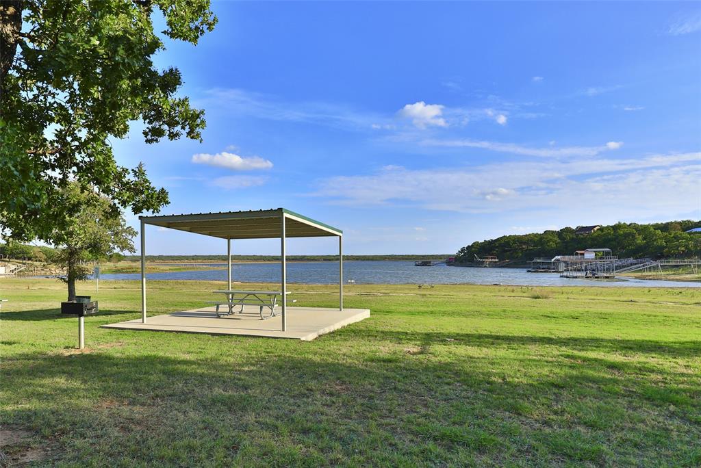 Oak Point - Land