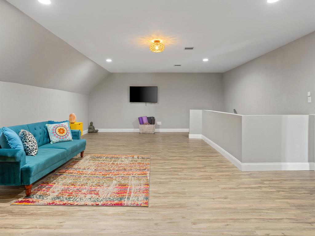 Tiara Ranch - Residential