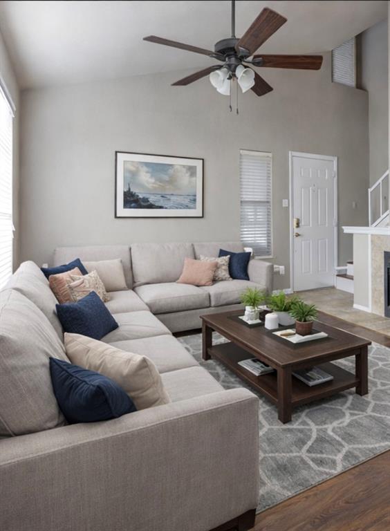 Cedar Creek Twnhms - Residential