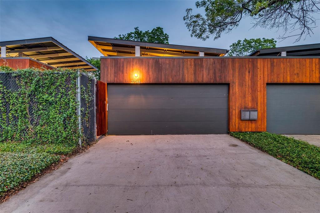 J D Cullums Oak Lawn - Residential