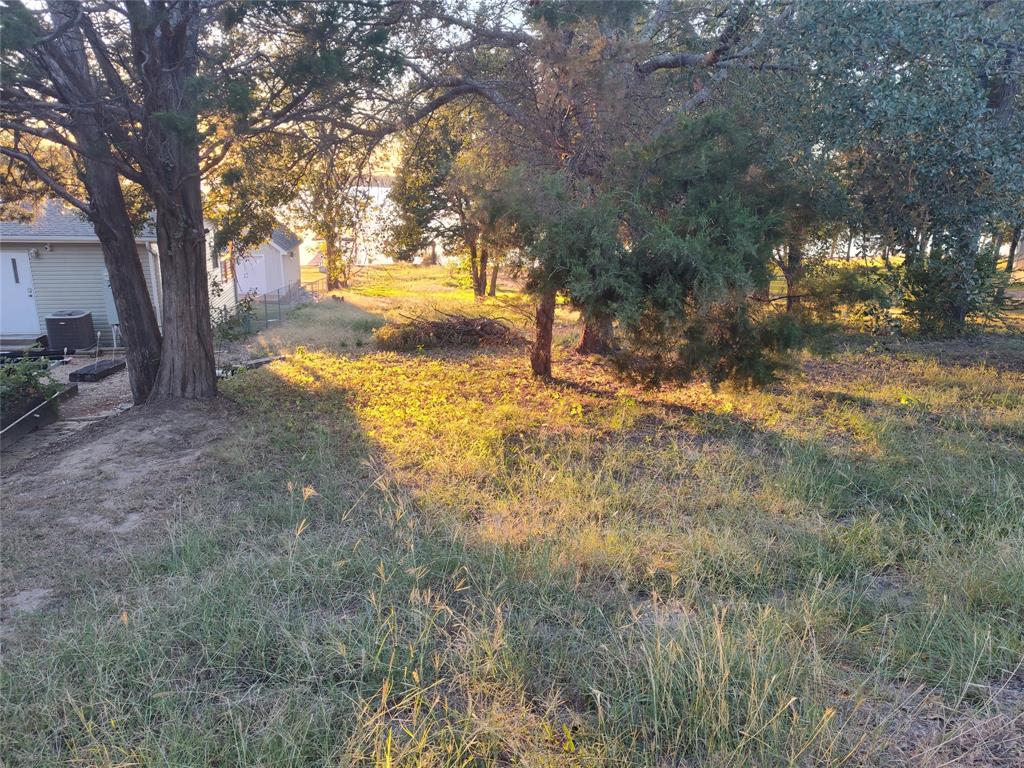 OAKRIDGE - Land