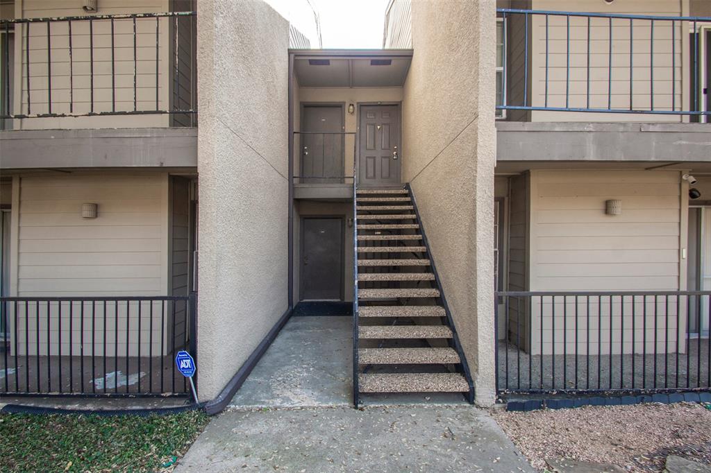 Prestonwood Green Condos - Residential