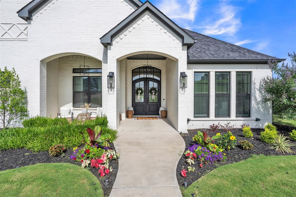 Bella Flora - Residential