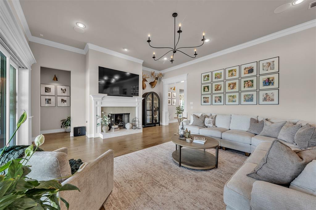 Bella Flora - Residential