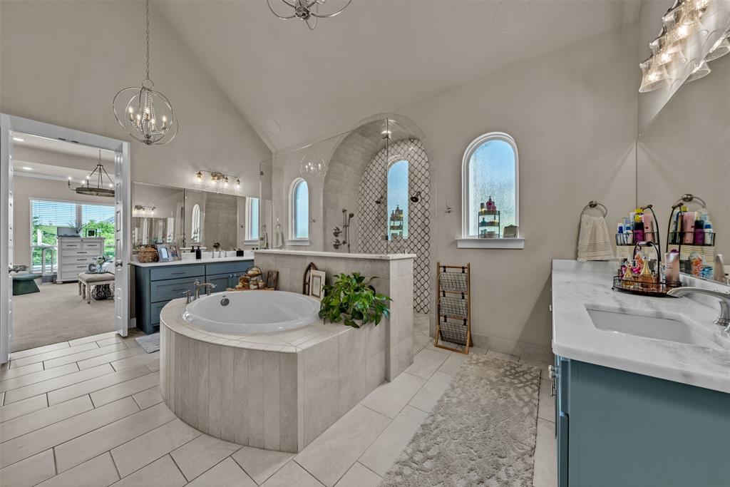 Bella Flora - Residential