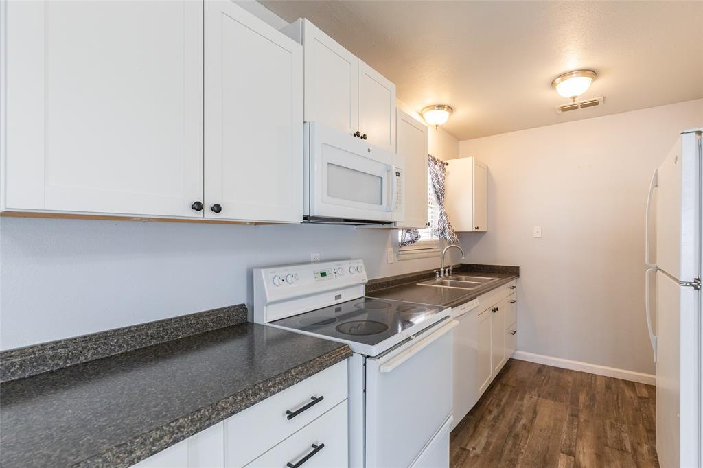 Sayles Blvd Estates - Residential