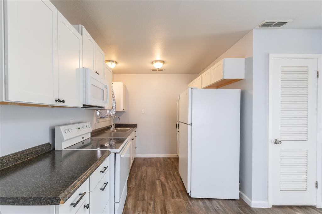 Sayles Blvd Estates - Residential