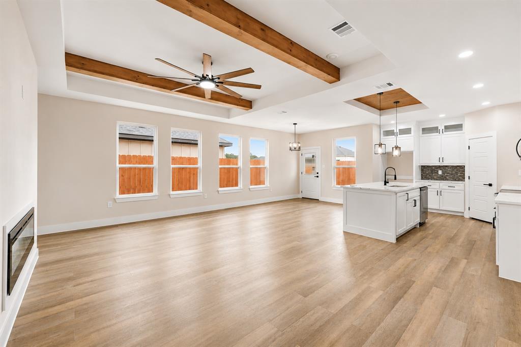 Canyon Creek III - Residential