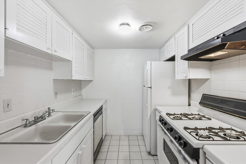 Prestonwood Country Club Condos - Residential