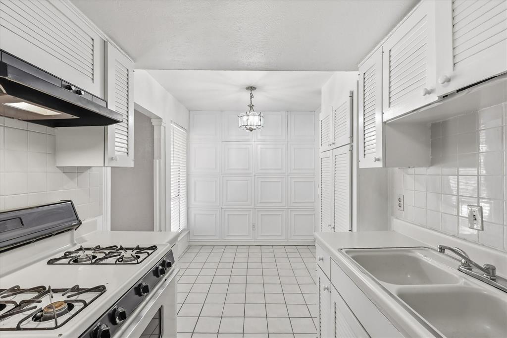 Prestonwood Country Club Condos - Residential