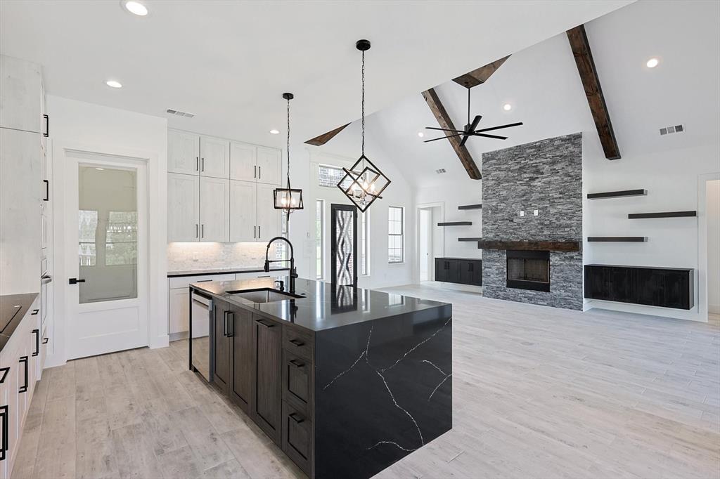 TRINITY MEADOWS - Residential