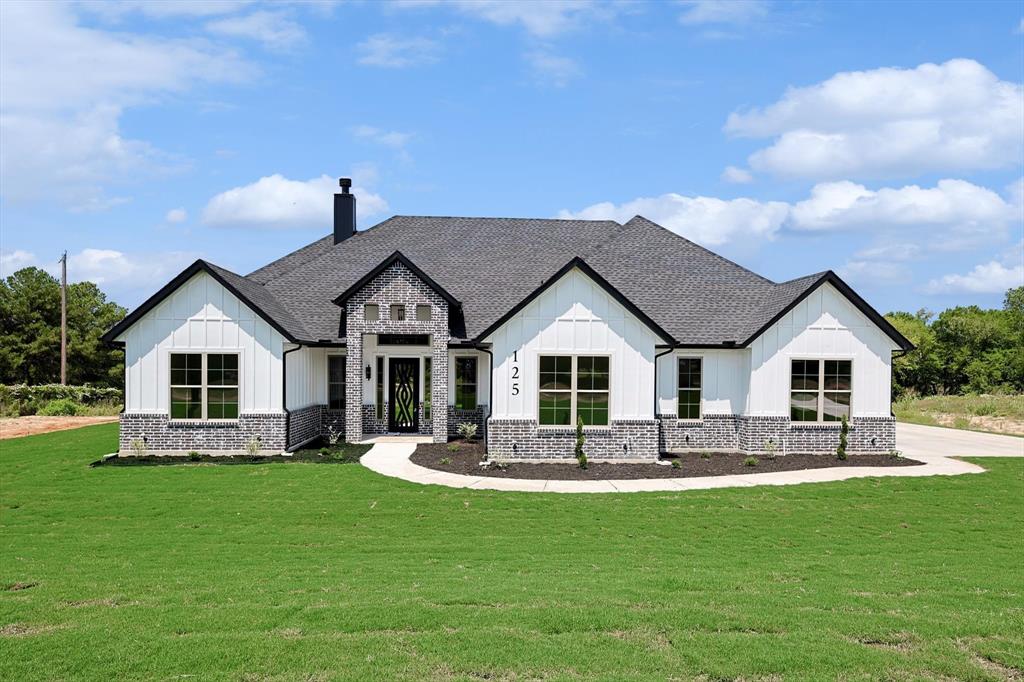 TRINITY MEADOWS - Residential
