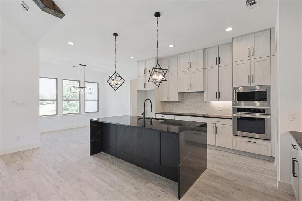 TRINITY MEADOWS - Residential