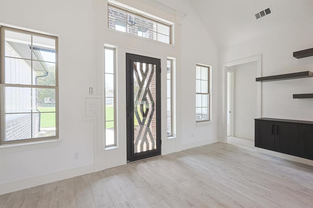 TRINITY MEADOWS - Residential