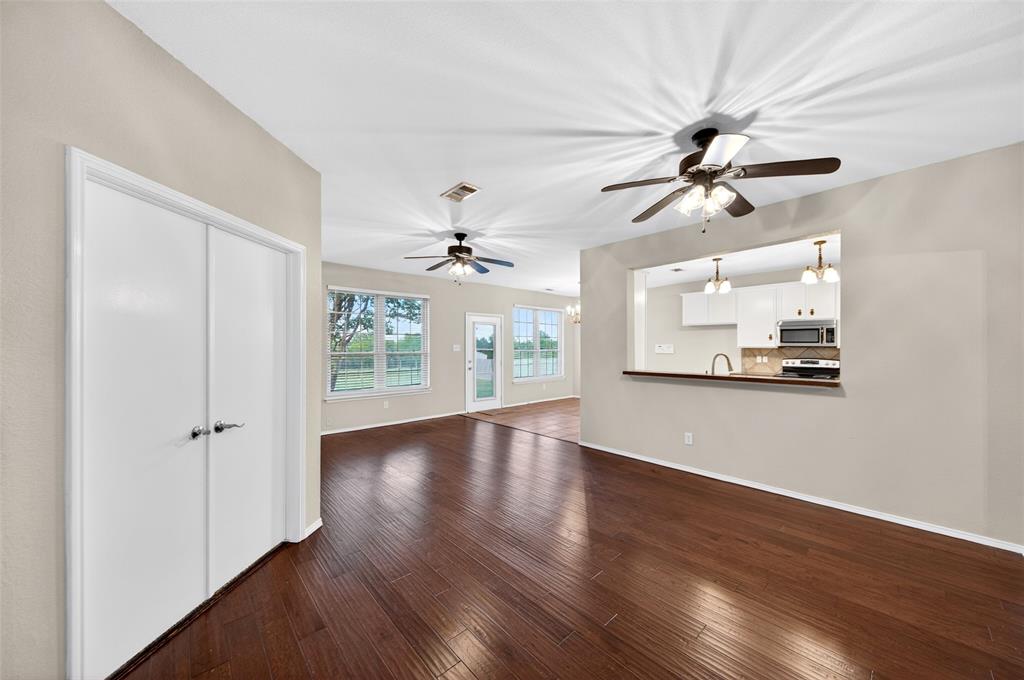 Southview Village Ph One - Residential