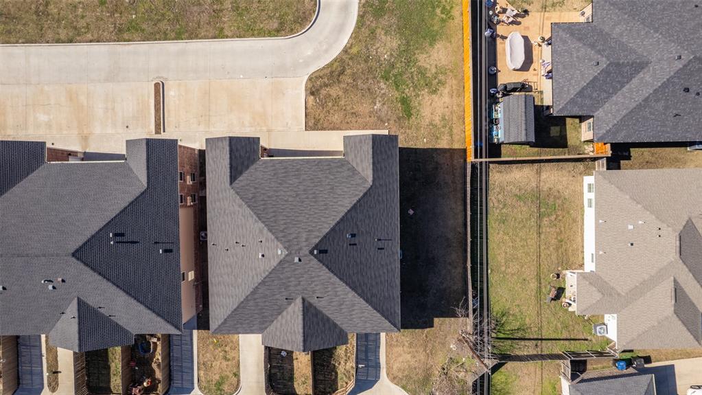 S5214 TOWNHOMES AT ABILIENE LOT 10 ACRES .118 - Residential Income
