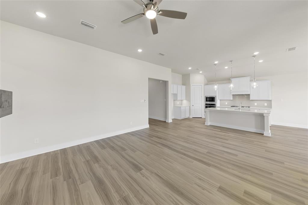 The Oaks of North Grove - Residential