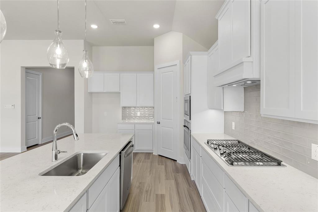 The Oaks of North Grove - Residential