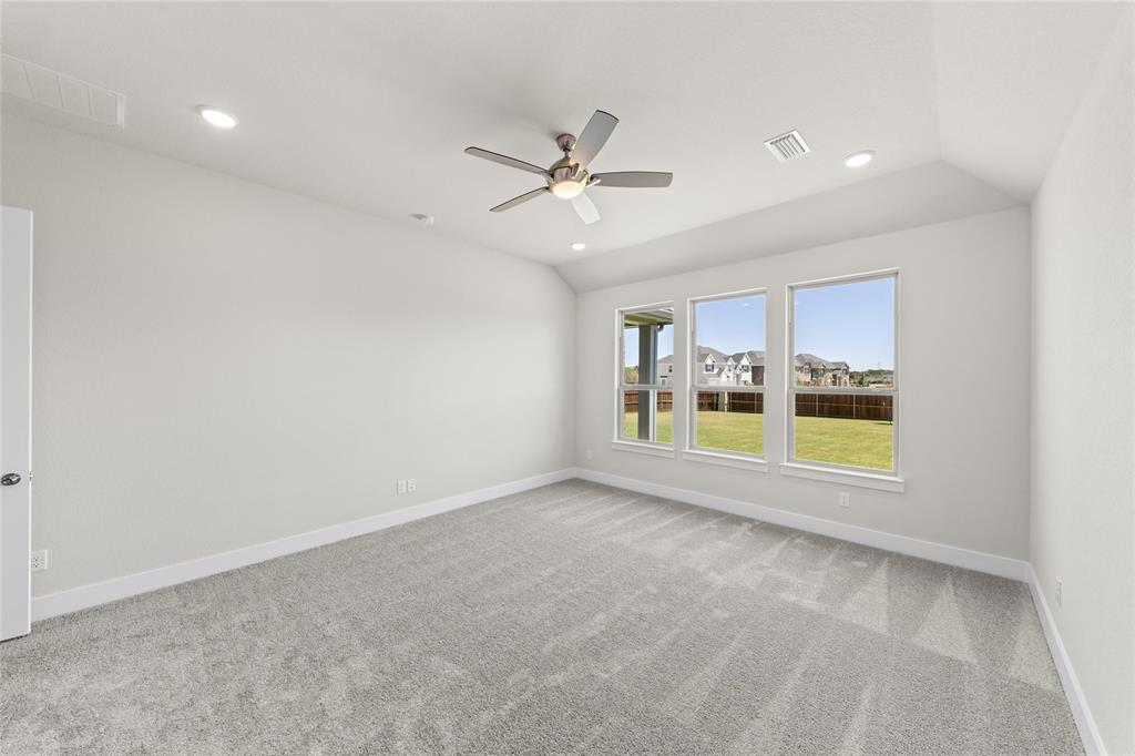The Oaks of North Grove - Residential