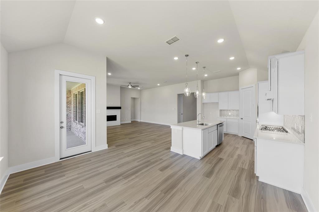 The Oaks of North Grove - Residential