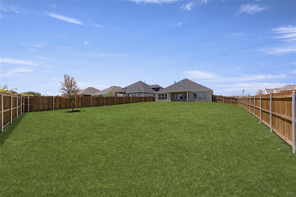 The Oaks of North Grove - Residential